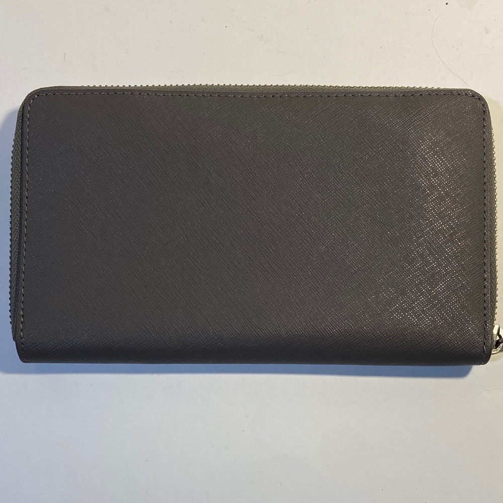 Danier Leather  Zip-Around Wallet